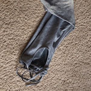 Gray leggings